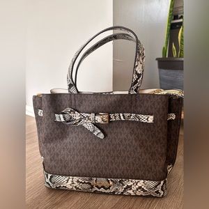 Michael Kors Emilia Large Leather Handbag